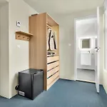 - Bedroom With En Bathroom Stavanger