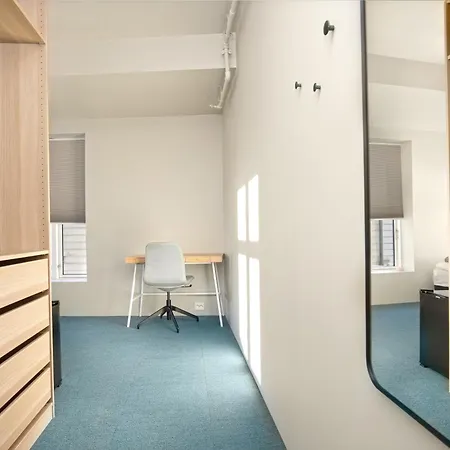 - Bedroom With En Bathroom 3*