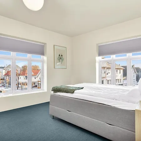 - Bedroom With En Bathroom Stavanger